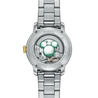Disney Mickey Mouse x Fossil Limited-Edition Golf Watch Disney Mickey Mouse x Fossil Limited-Edition Golf Watch