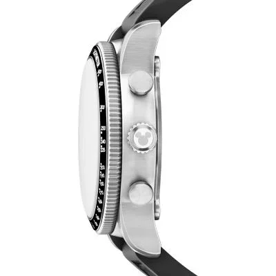 Disney x Fossil Limited-Edition Mickey Mouse Soccer Watch Disney x Fossil Limited-Edition Mickey Mouse Soccer Watch