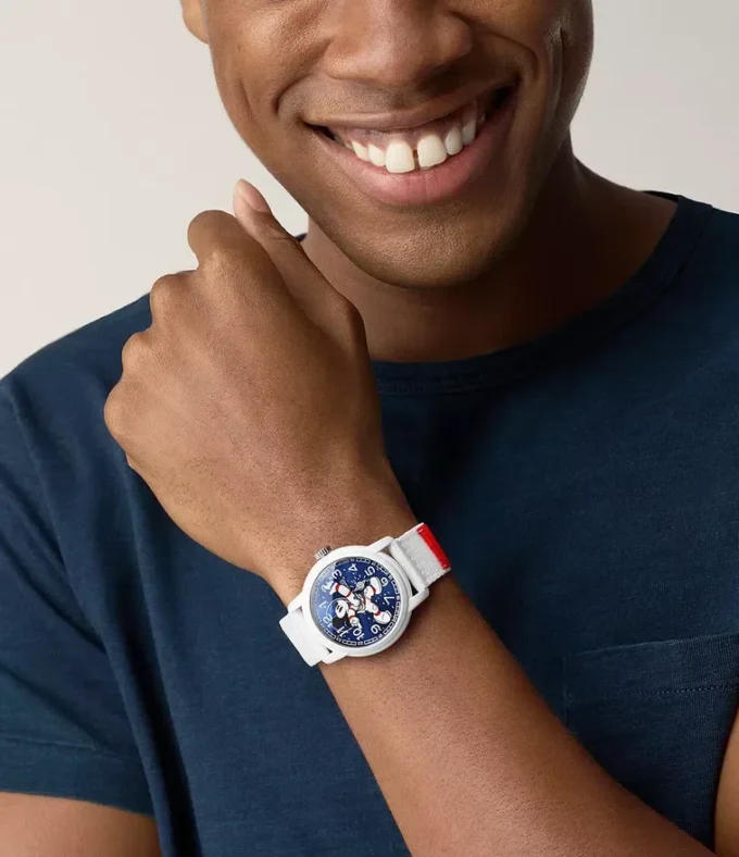 Disney x Fossil Mickey Mouse Astronaut Watch Disney x Fossil Mickey Mouse Astronaut Watch
