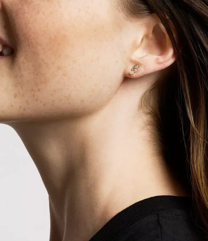 Ellis Toi Et Moi Gold-Tone Brass Stud Earrings Ellis Toi Et Moi Gold-Tone Brass Stud Earrings