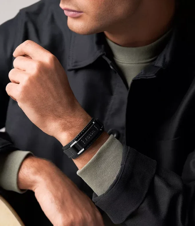 Machine Rugged Stainless Steel and Black Padded Leather Strap Bracelet Machine Rugged Stainless Steel and Black Padded Leather Strap Bracelet