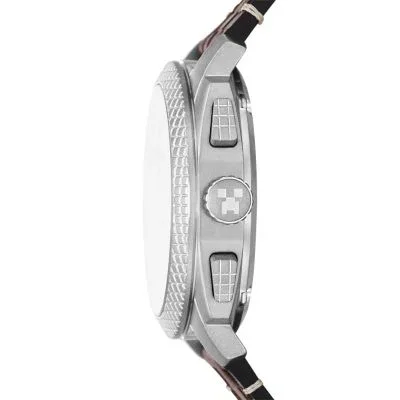 Minecraft x Fossil Limited-Edition Grass Block Chronograph Watch Minecraft x Fossil Limited-Edition Grass Block Chronograph Watch