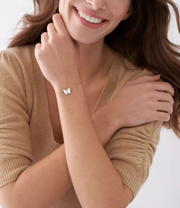Sutton Radiant Wings White Mother-of-Pearl Butterfly Chain Bracelet Sutton Radiant Wings White Mother-of-Pearl Butterfly Chain Bracelet
